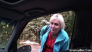 milf busty moms
