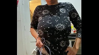 angelle nude milf
