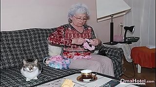 boob granny mega