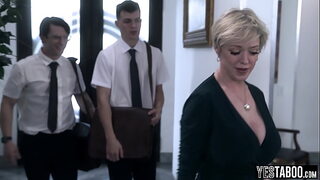 milf drunk flashing