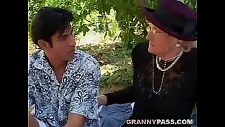 hot milf seduces guy